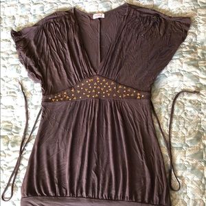 Gray top with sparkles